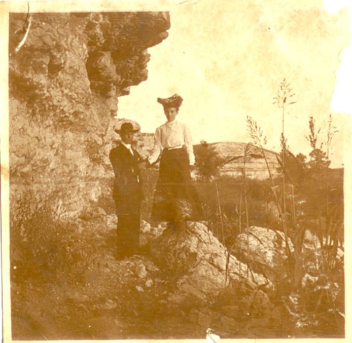 Hugh and Hattie 201019103